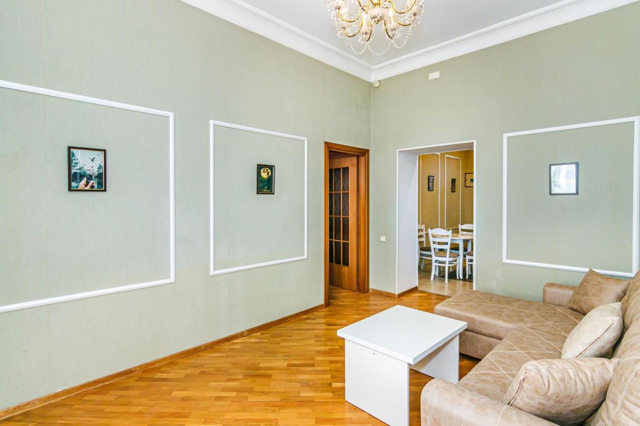 Windy City Apartment Bakoe Buitenkant foto