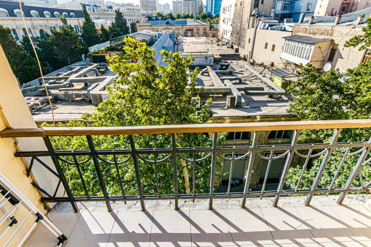 Windy City Apartment Bakoe Buitenkant foto